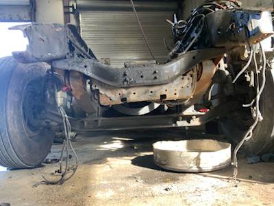 Freightliner Cascadia 113 Front Axle Assembly