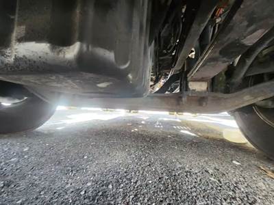 Freightliner Cascadia 113 Front Axle Assembly