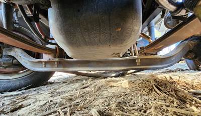 Freightliner Cascadia 113 Front Axle Assembly