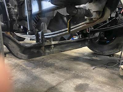 Freightliner Cascadia 125 Front Axle Assembly