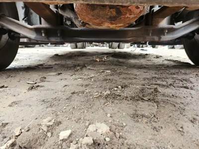 Freightliner Cascadia 125 Front Axle Assembly