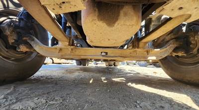 Freightliner Cascadia 125 Front Axle Assembly