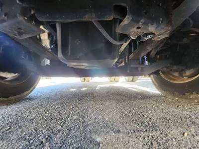 Freightliner Cascadia 125 Front Axle Assembly