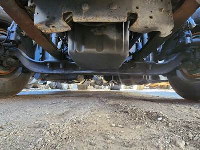 Freightliner Cascadia 125 Front Axle Assembly