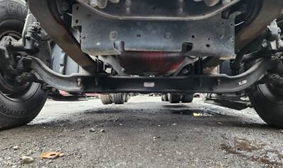 Freightliner Cascadia 125 Front Axle Assembly