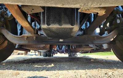 Freightliner Cascadia 125 Front Axle Assembly