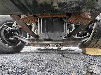 Freightliner Cascadia 125 Front Axle Assembly