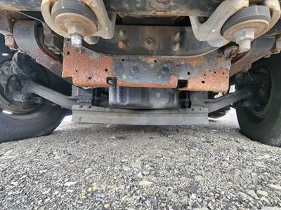 Freightliner Cascadia 125 Front Axle Assembly