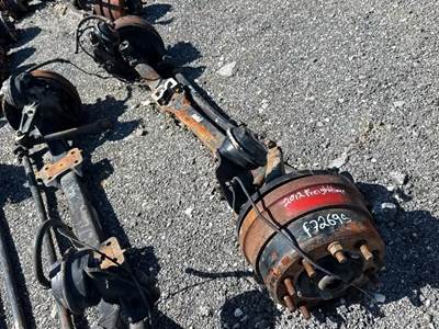 Freightliner Cascadia 125 Front Axle Assembly