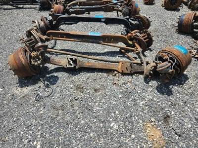 Freightliner Cascadia 125 Front Axle Assembly