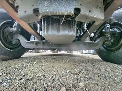Freightliner Cascadia 125 Front Axle Assembly