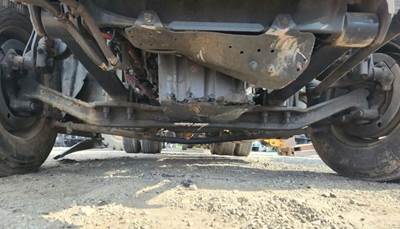 Freightliner Cascadia 126 Front Axle Assembly