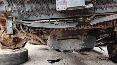 Freightliner Cascadia 126 Front Axle Assembly