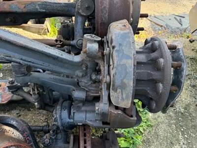 Freightliner Cascadia 126 Front Axle Assembly