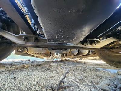 Freightliner Cascadia 126 Front Axle Assembly