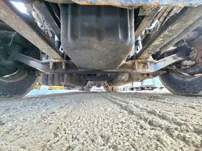 Freightliner Cascadia 126 Front Axle Assembly