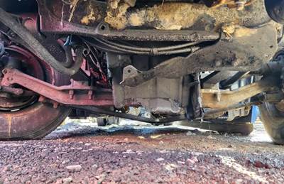 Freightliner Cascadia 126 Front Axle Assembly