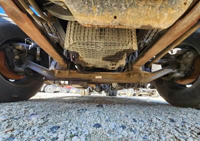 Freightliner Cascadia 126 Front Axle Assembly