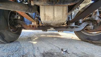 Freightliner Columbia 112 Front Axle Assembly