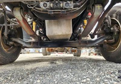 Freightliner Columbia 112 Front Axle Assembly