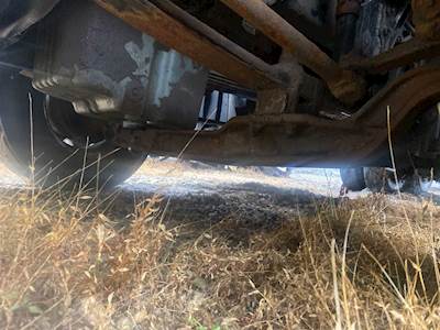 Freightliner Columbia 120 Front Axle Assembly