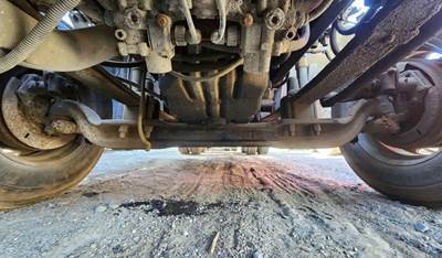 Freightliner Columbia 120 Front Axle Assembly