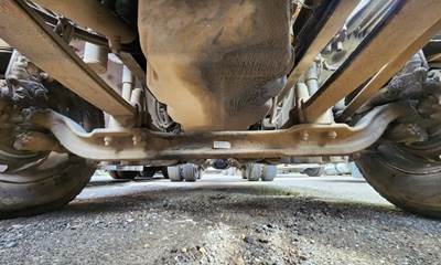 Freightliner Columbia 120 Front Axle Assembly