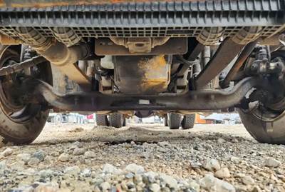 Freightliner Columbia 120 Front Axle Assembly