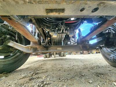 Freightliner Coronado 132 Front Axle Assembly for a 2020 Freightliner Coronado 132 Glider