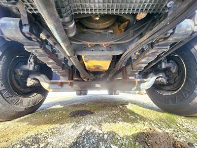 Freightliner FL80 Front Axle Assembly