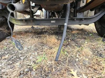 Freightliner M2 106 Front Axle Assembly