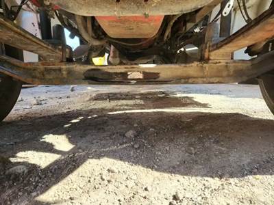 Freightliner M2 106 Front Axle Assembly