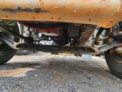 Freightliner M2 106 Front Axle Assembly