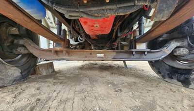 Freightliner M2 106 Front Axle Assembly