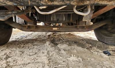 Freightliner M2 106 Front Axle Assembly