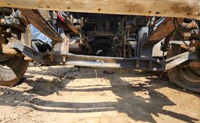 Freightliner M2 106 Front Axle Assembly