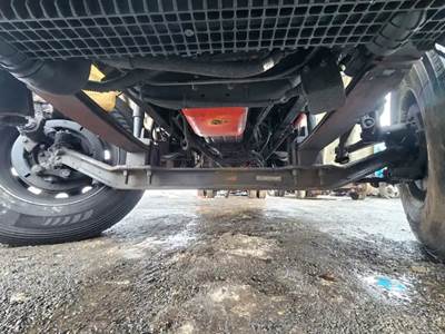 Freightliner M2 106 Front Axle Assembly