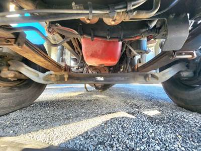 Freightliner M2 106 Front Axle Assembly