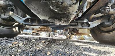 Freightliner M2 112 Front Axle Assembly for a 2016 Freightliner M2 112 Medium Duty