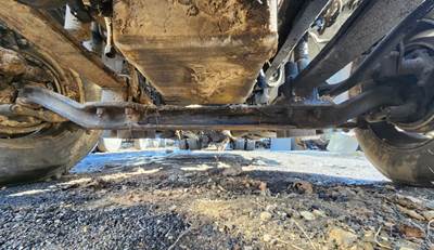 Freightliner ST120 Front Axle Assembly