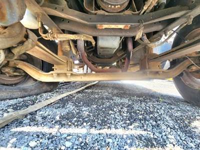 GMC C6500 Front Axle Assembly