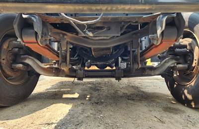 GMC C7500 Front Axle Assembly