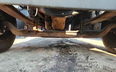 GMC C7500 Front Axle Assembly