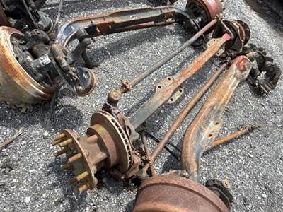 GMC C7500 Front Axle Assembly
