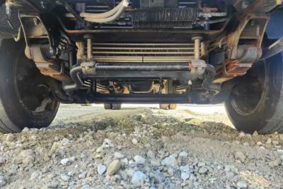 Hino 195 Front Axle Assembly