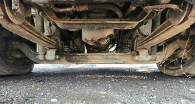 Hino 268 Front Axle Assembly