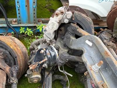 Hino 268 Front Axle Assembly