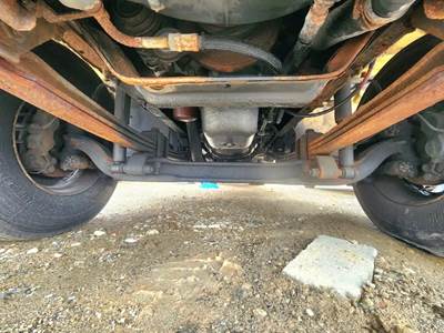 Hino 268 Front Axle Assembly