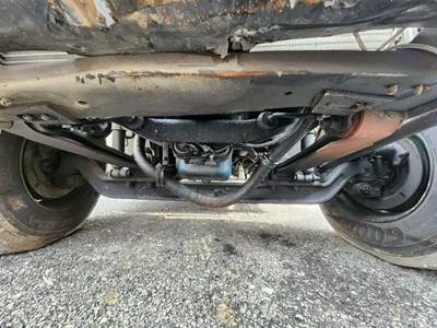 International 4400 Front Axle Assembly