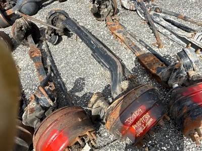 International 4400 Front Axle Assembly